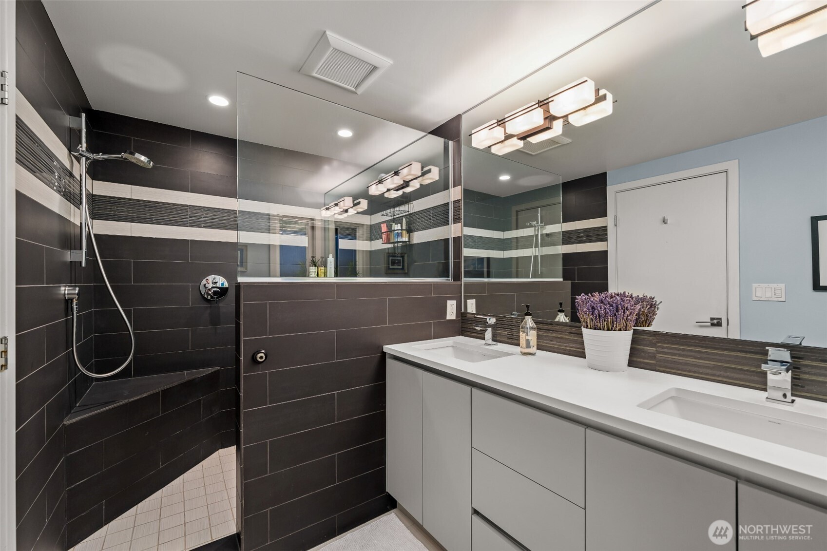 17825 NE 9th Street , Bellevue, WA 98008