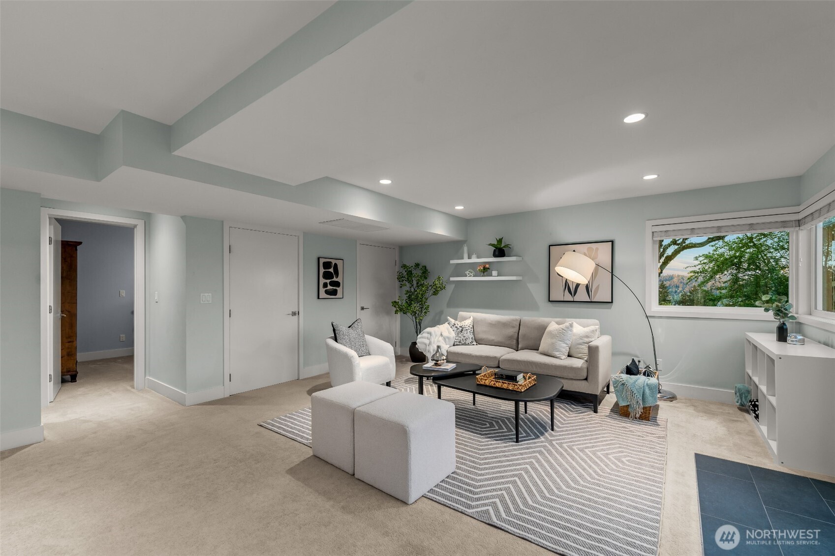 17825 NE 9th Street , Bellevue, WA 98008