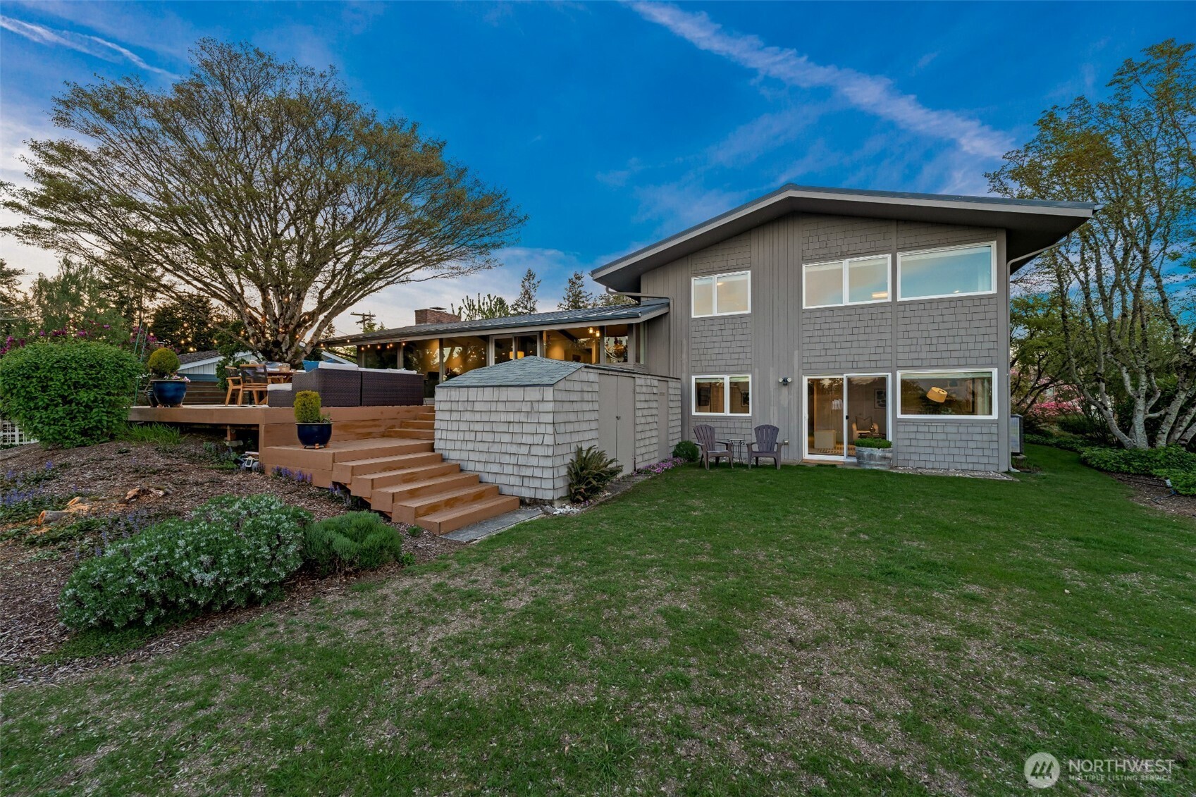 17825 NE 9th Street , Bellevue, WA 98008