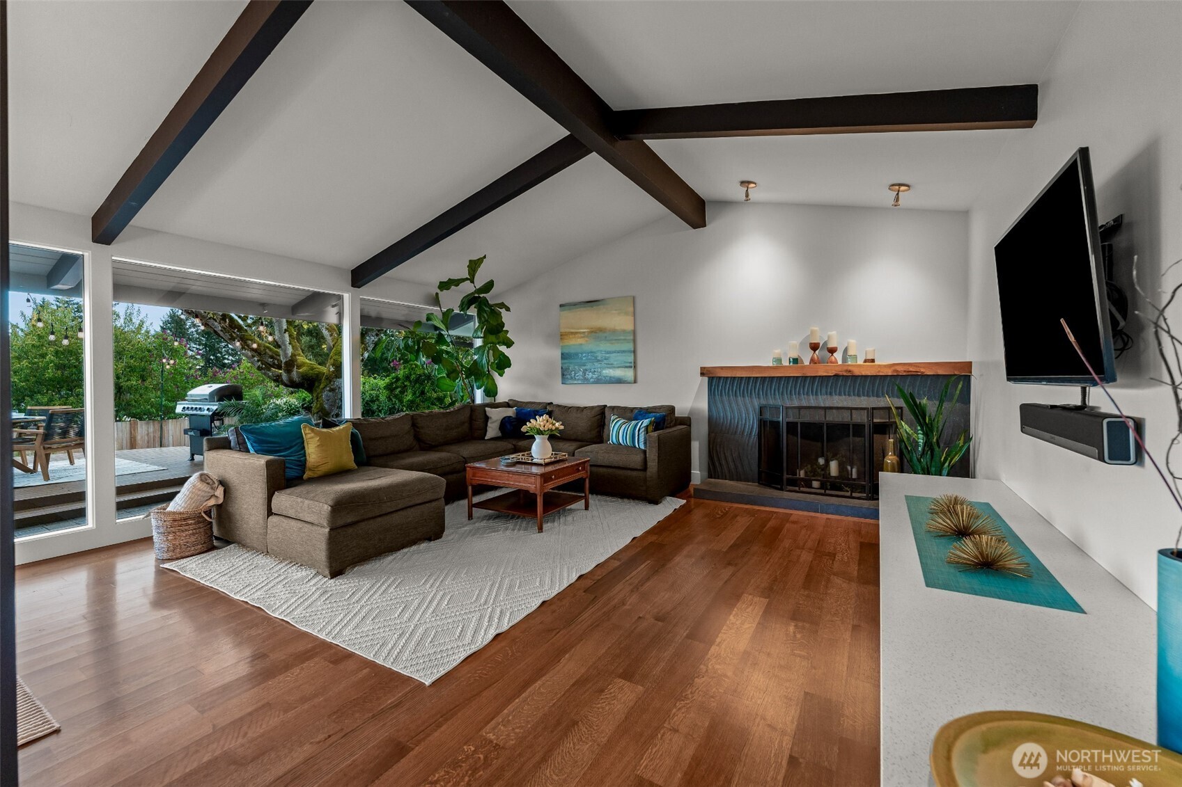 17825 NE 9th Street , Bellevue, WA 98008