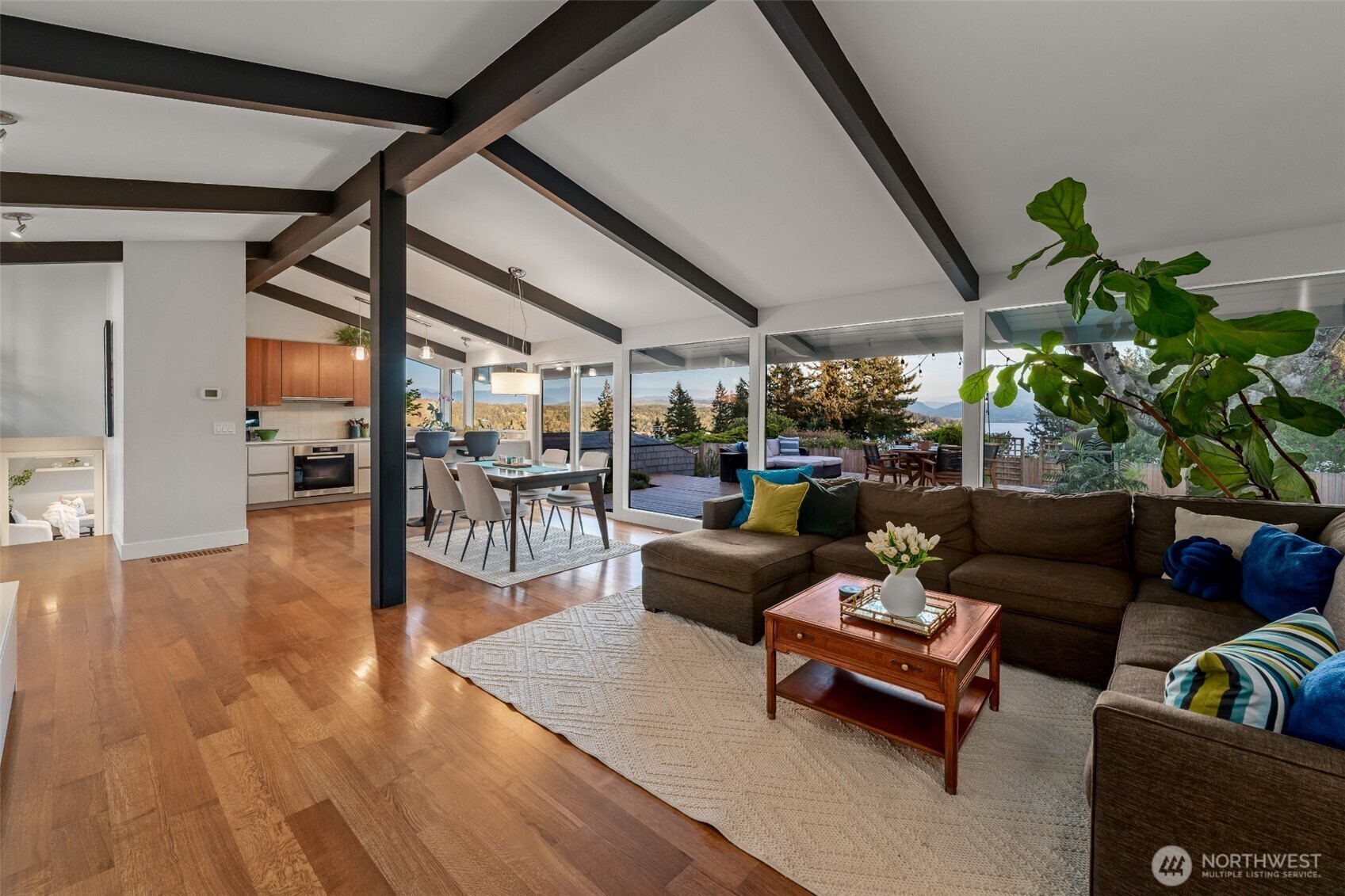 17825 NE 9th Street , Bellevue, WA 98008