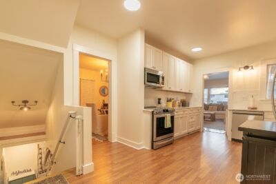 116 4th Avenue N, Edmonds, WA 98020 - Photo 13