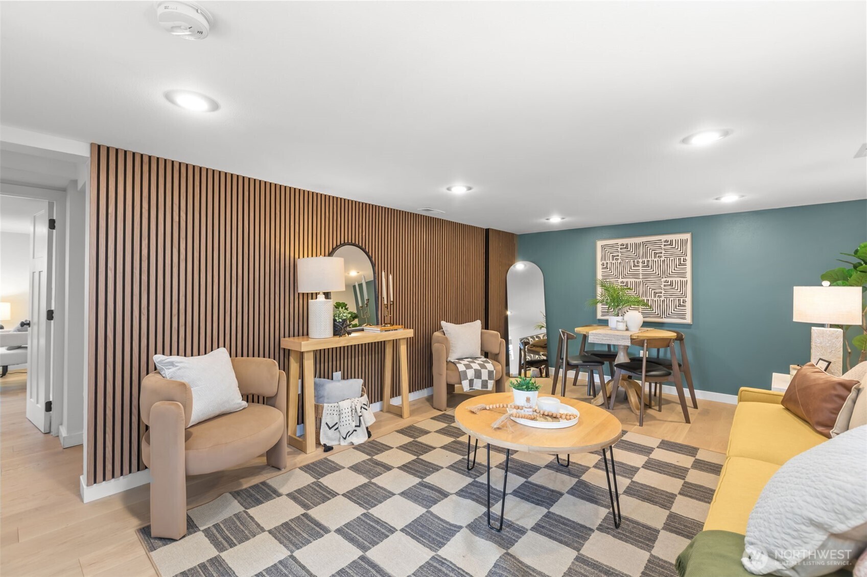 4707 S Brandon Street , Seattle, WA 98118