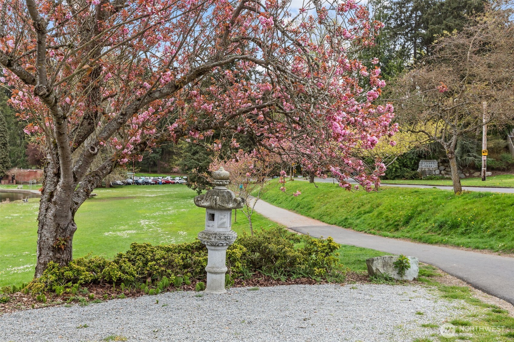 4707 S Brandon Street , Seattle, WA 98118