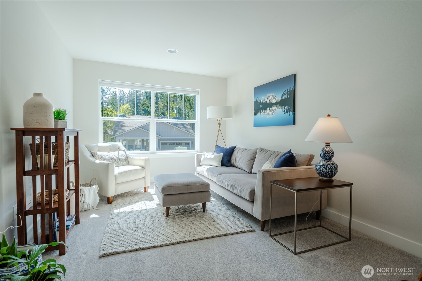 5672 Garibaldi Way , Blaine, WA 98230-6404