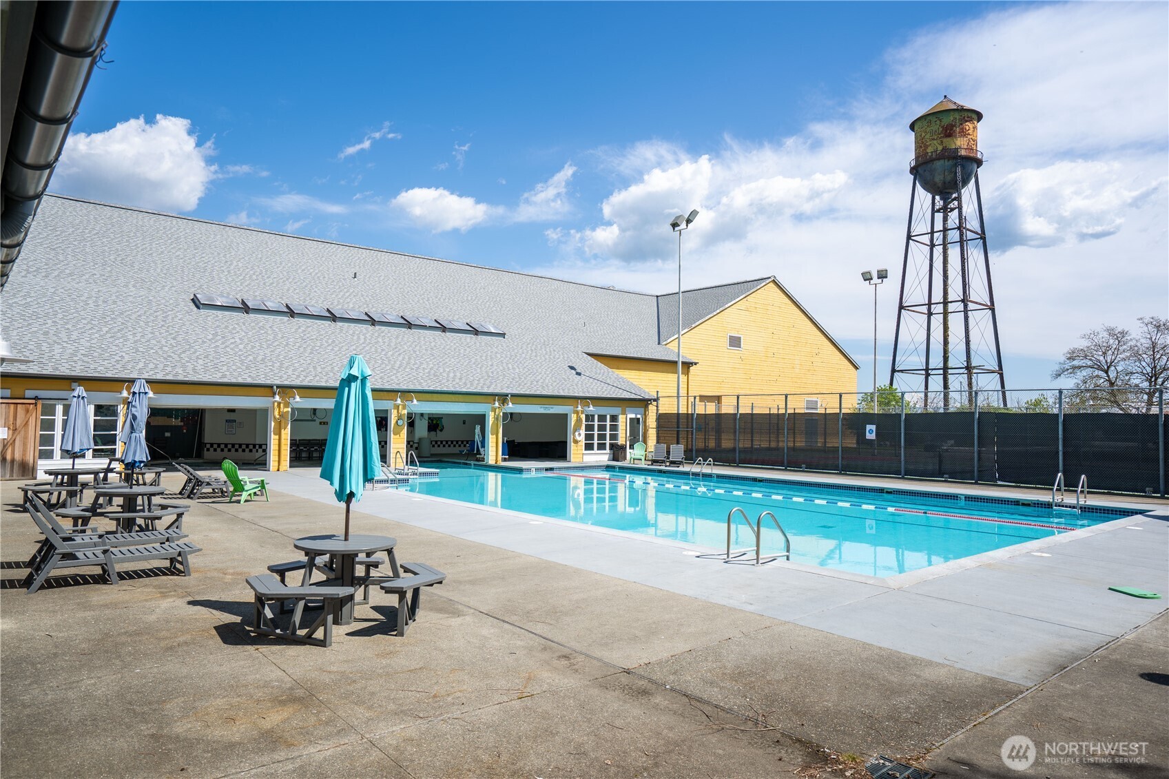 5672 Garibaldi Way , Blaine, WA 98230-6404