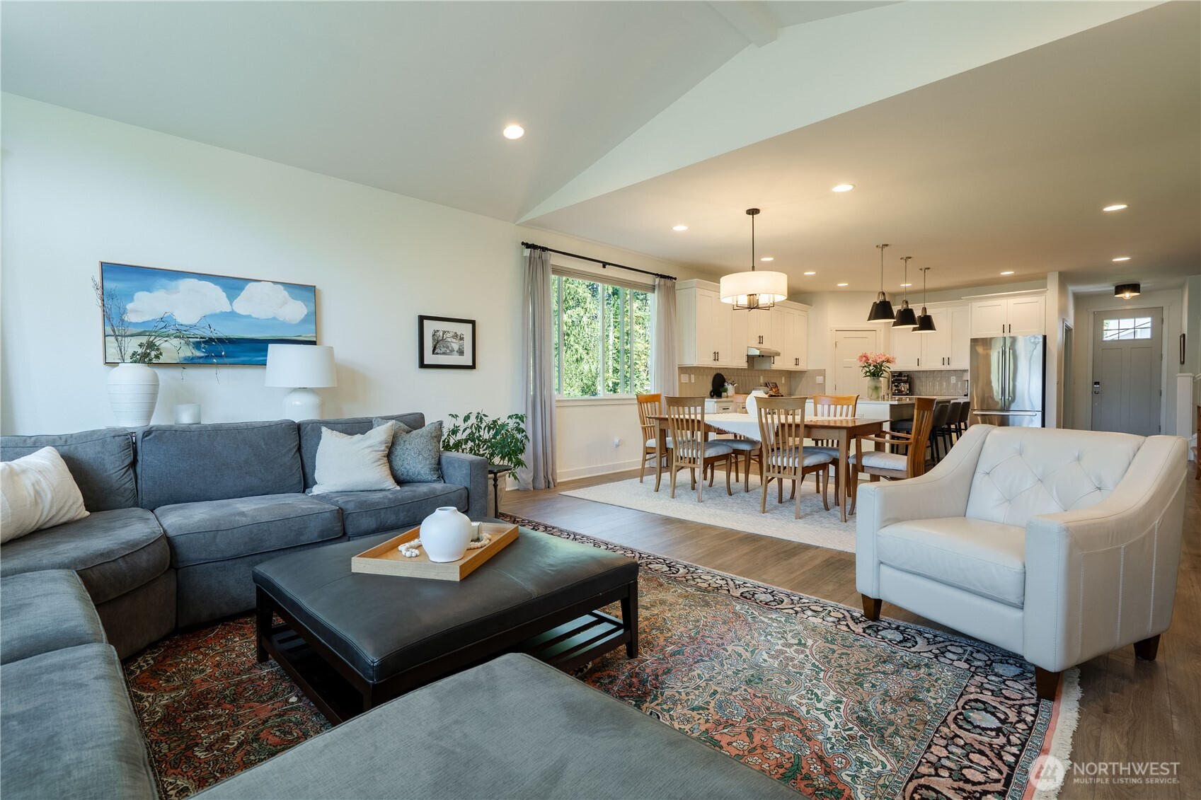 5672 Garibaldi Way , Blaine, WA 98230-6404