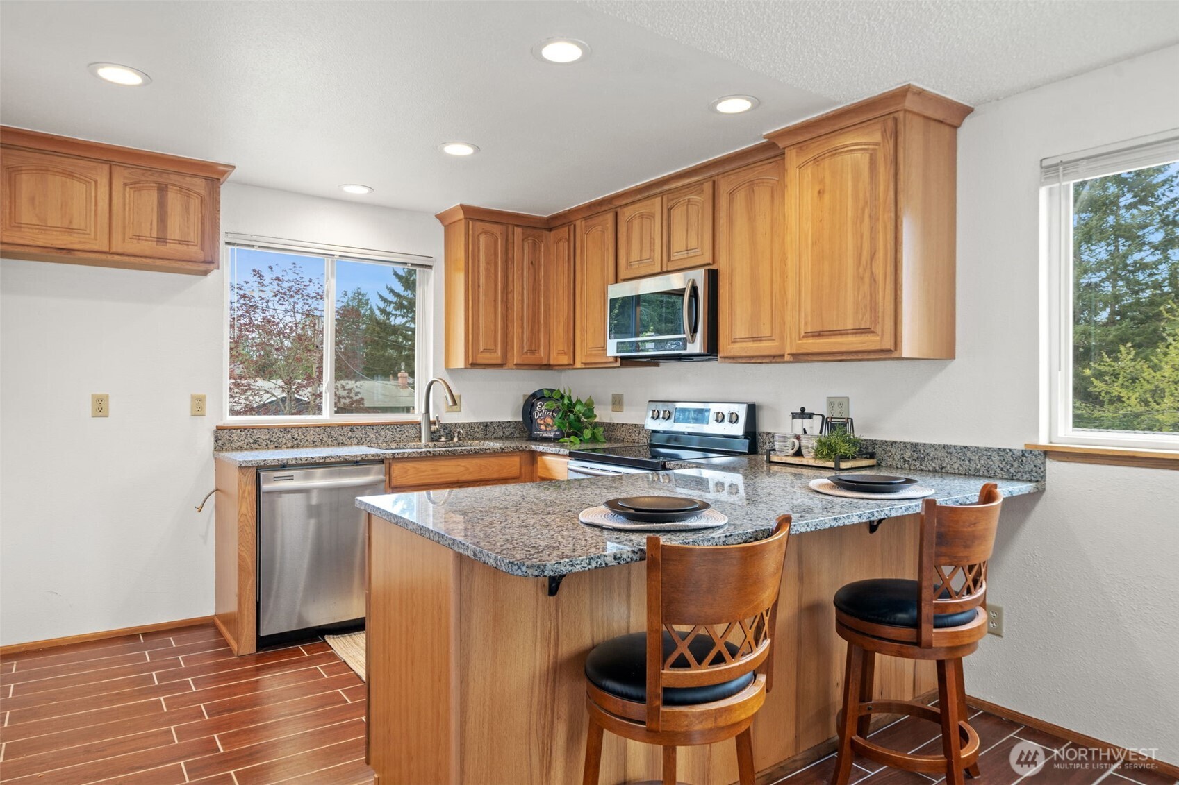 7292 E Harrison Street , Port Orchard, WA 98366