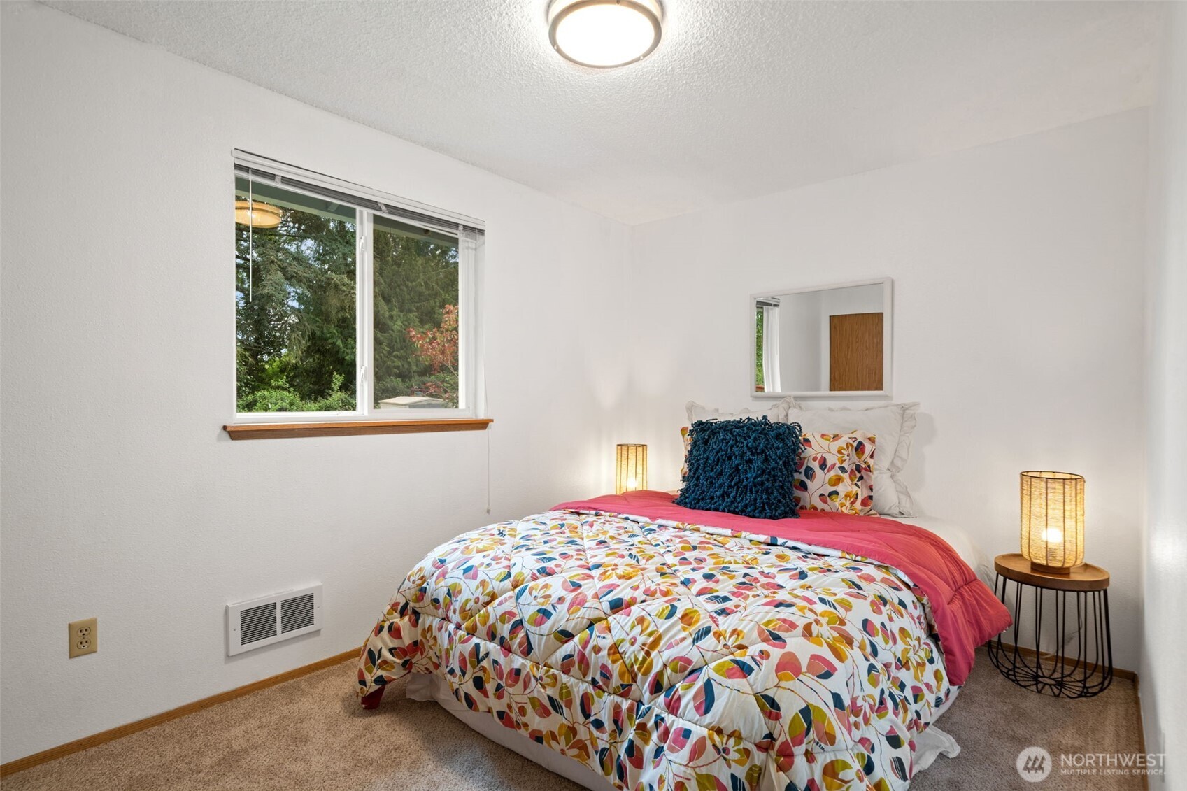 7292 E Harrison Street , Port Orchard, WA 98366
