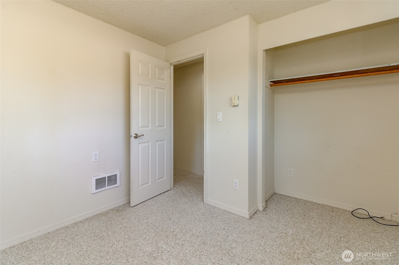 11427 SE 225th Street , Kent, WA 98031