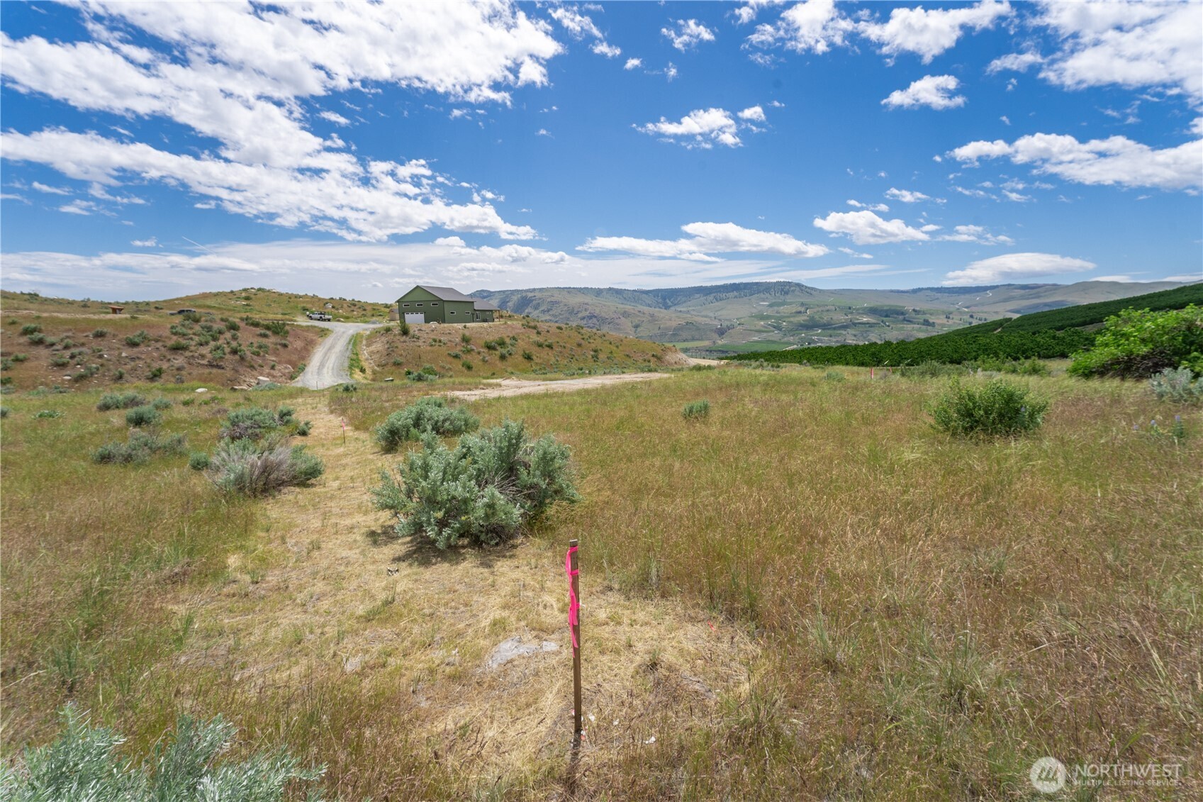 51 N Henney Lane , Brewster, WA 98812