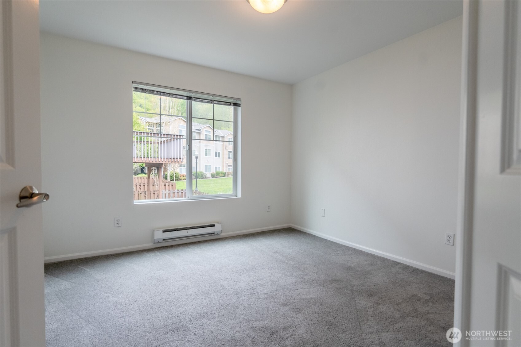 4050 S 212th Court #B, SeaTac, WA 98198