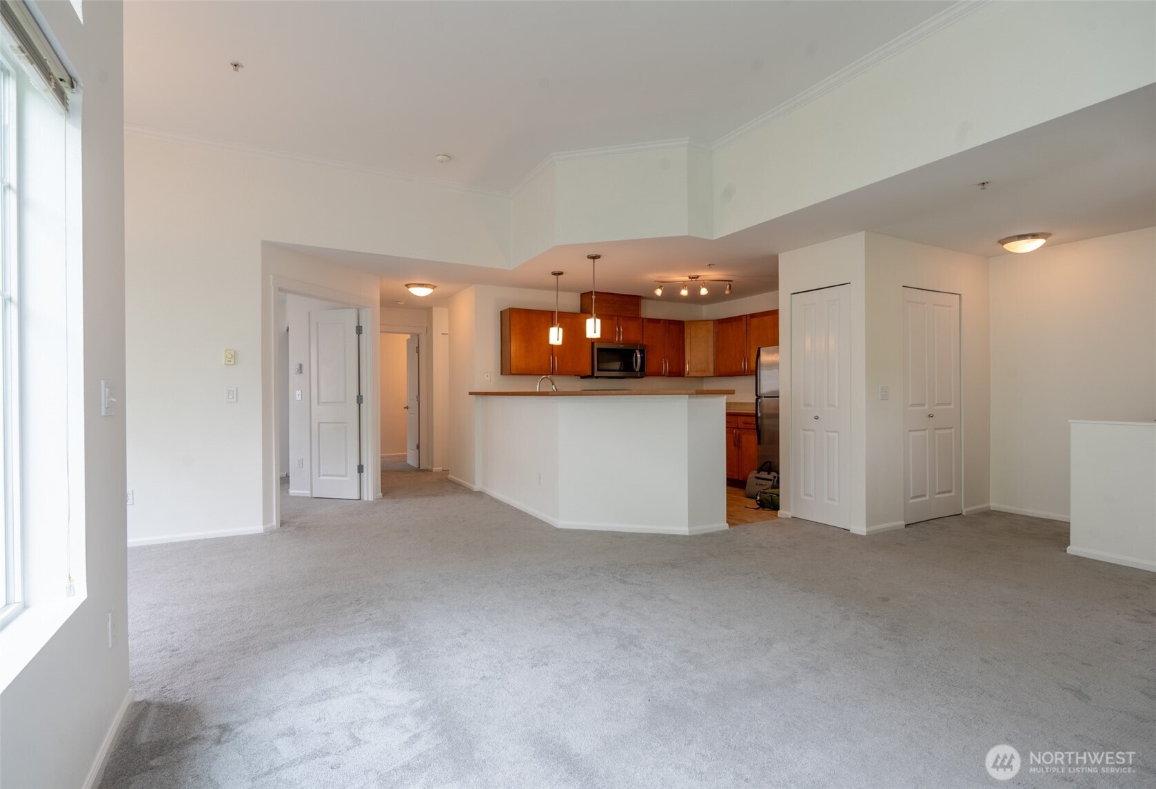 4050 S 212th Court #B, SeaTac, WA 98198