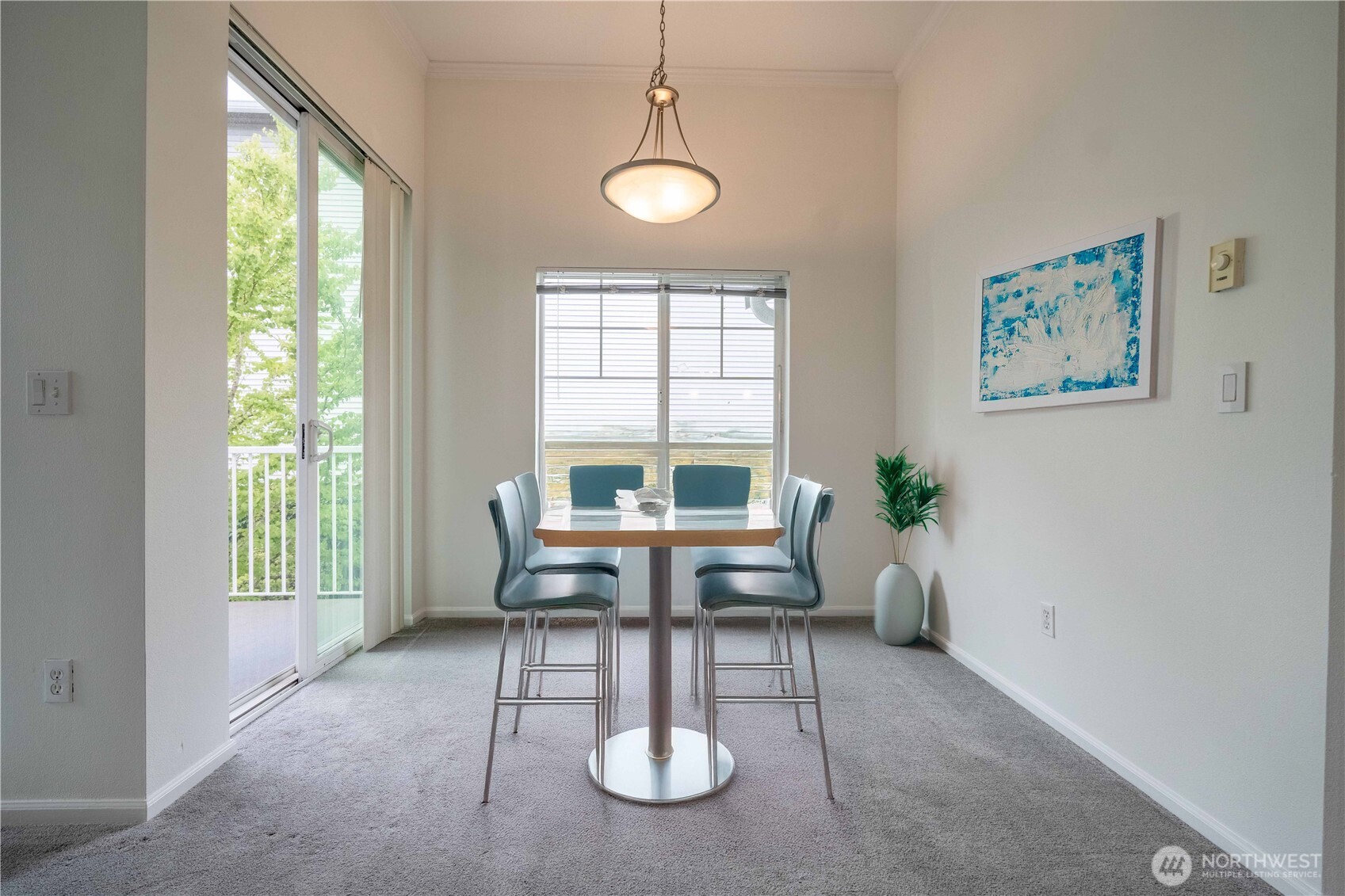 4050 S 212th Court #B, SeaTac, WA 98198