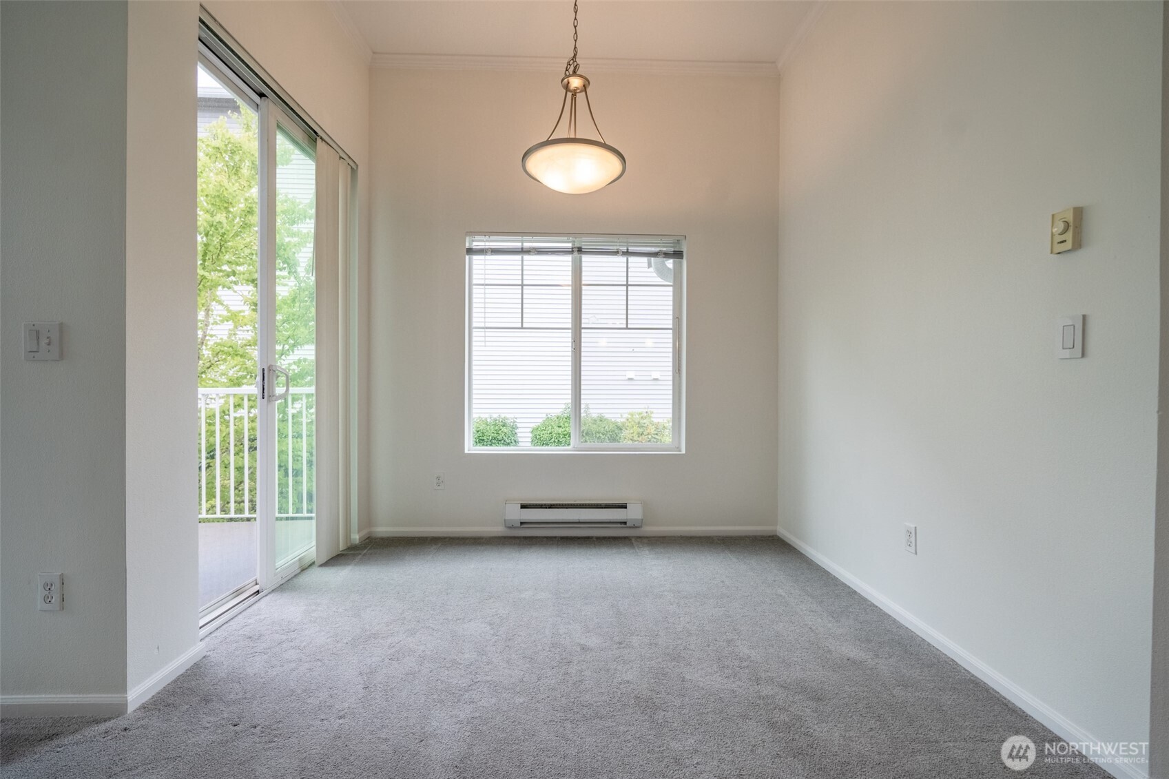 4050 S 212th Court #B, SeaTac, WA 98198