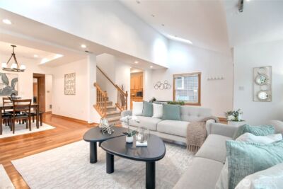 1116 6th Avenue N, Seattle, WA 98109 - Photo 9
