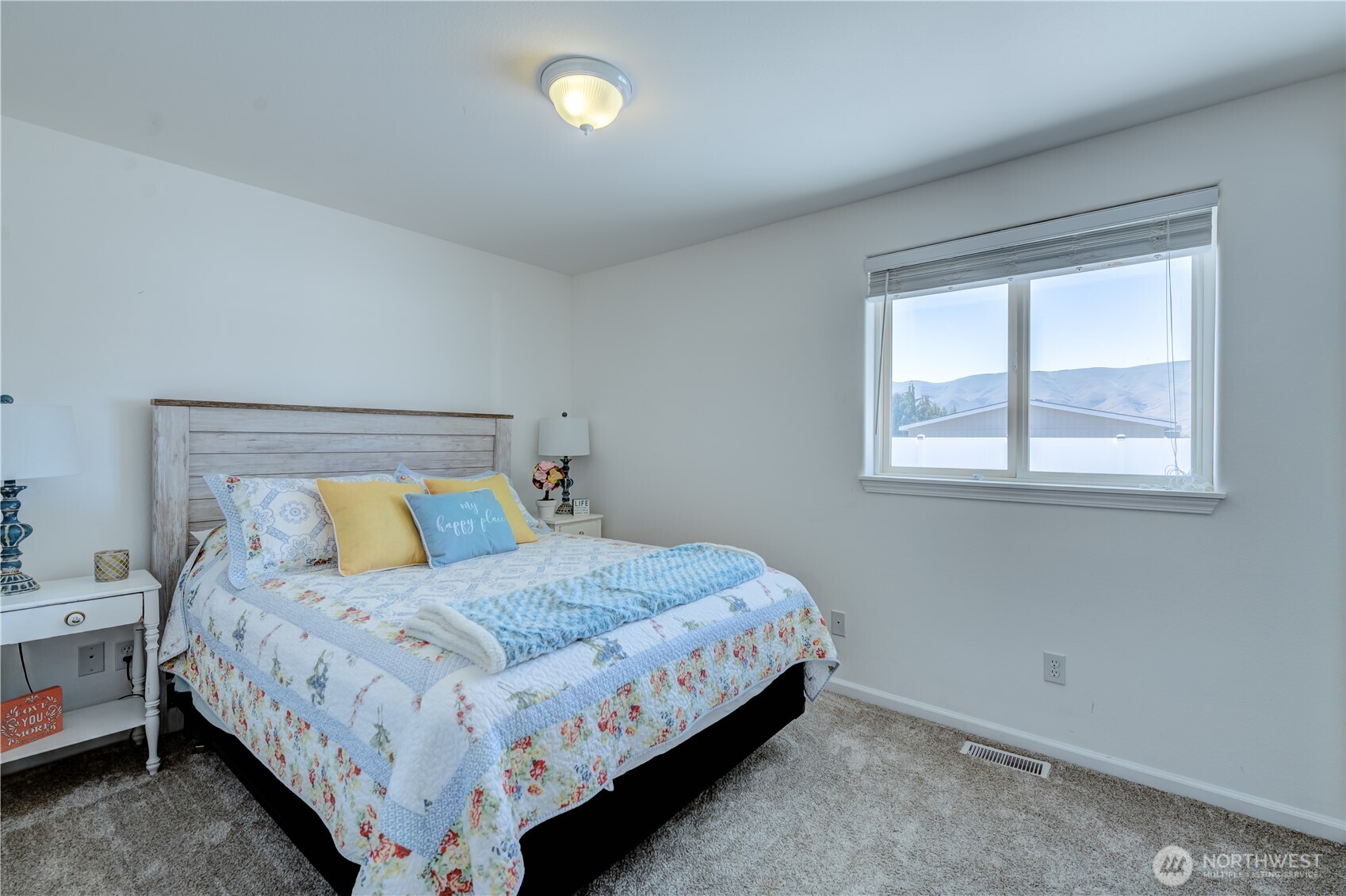 304 Airport Way SW, Mattawa, WA 99349