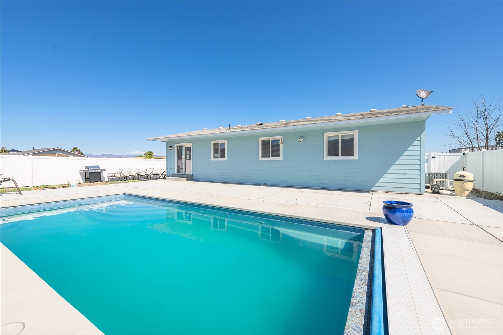 304 Airport Way SW, Mattawa, WA 99349