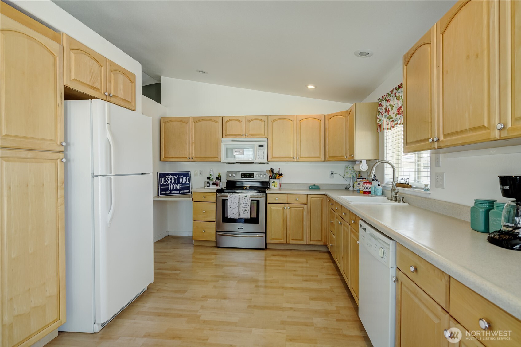 304 Airport Way SW, Mattawa, WA 99349