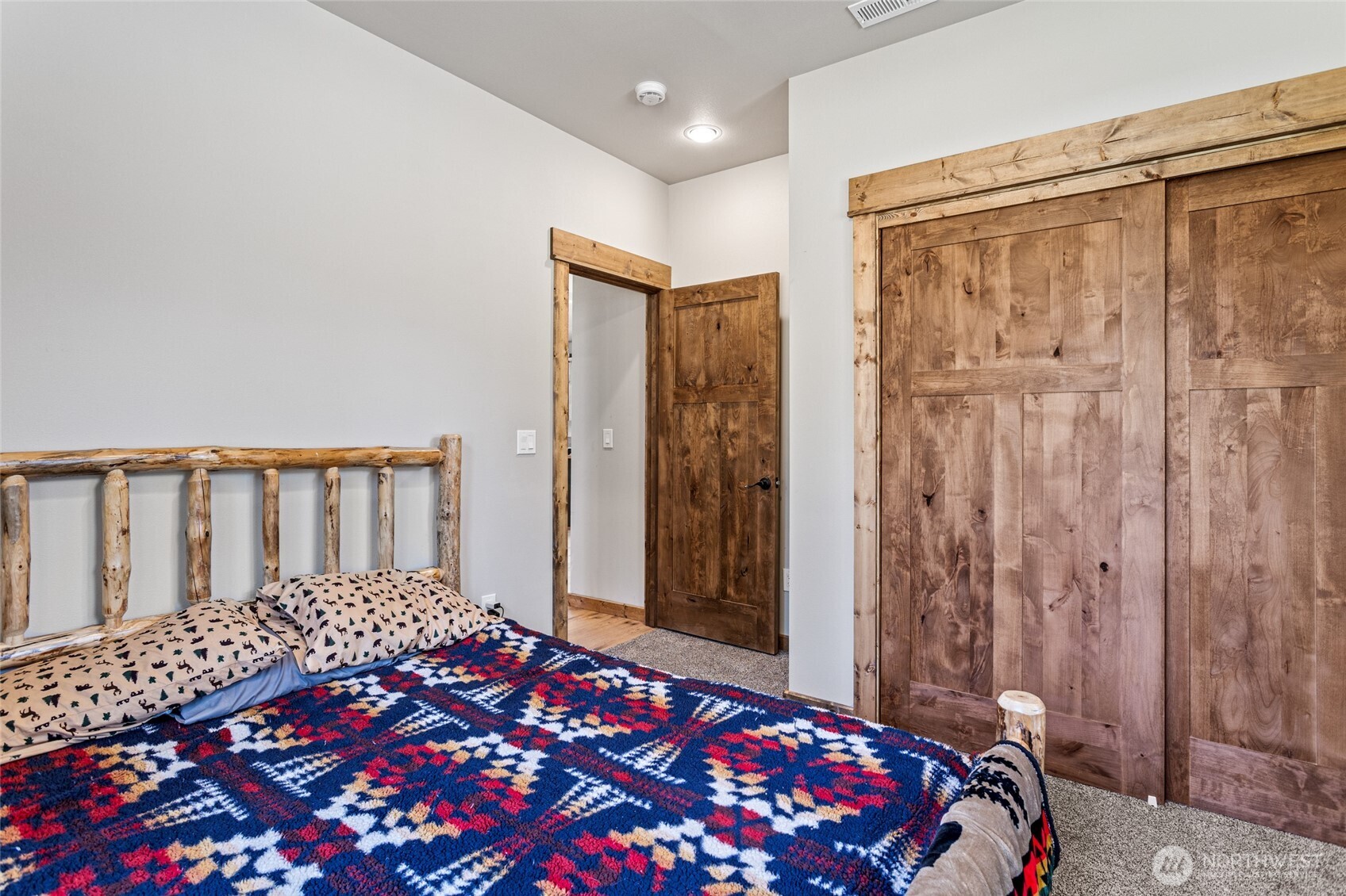91 Twin Lakes Road , Cle Elum, WA 98922