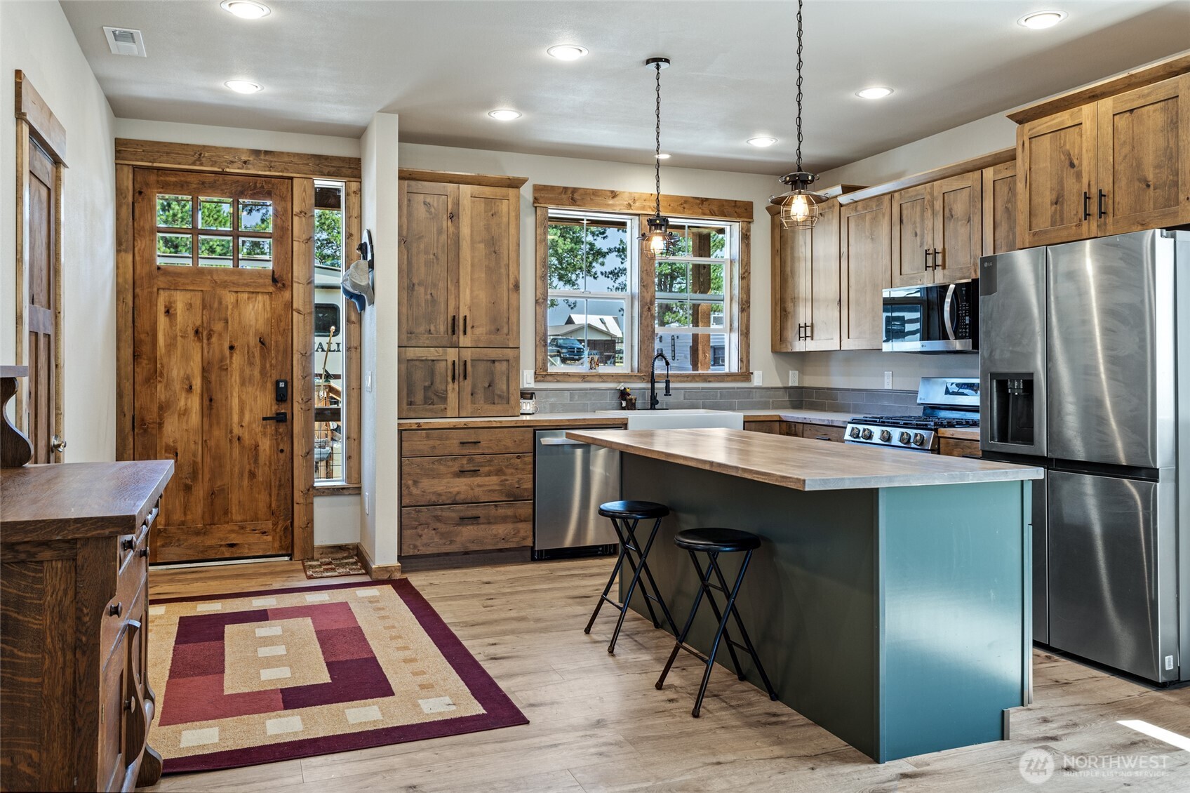 91 Twin Lakes Road , Cle Elum, WA 98922