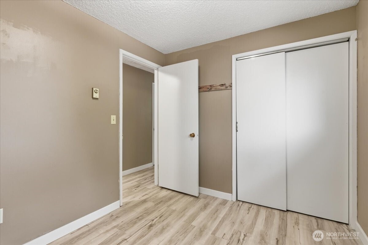 1025 River Drive , Coulee Dam, WA 99116