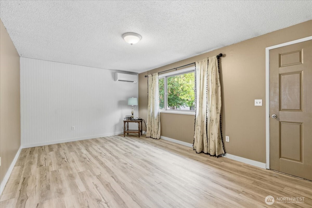 1025 River Drive , Coulee Dam, WA 99116