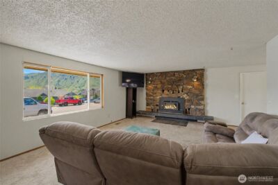 1121 Jean St SE, East Wenatchee, WA 98802 - Photo 9