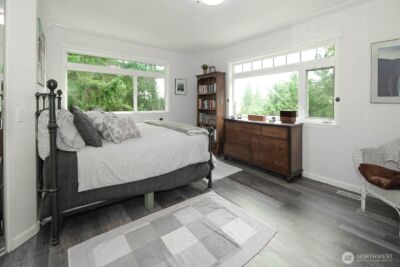 12117 Clearview Drive , Edmonds, WA 98026 - Photo 20