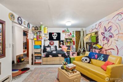 1616 SW Thistle Street , Seattle, WA 98106 - Photo 17