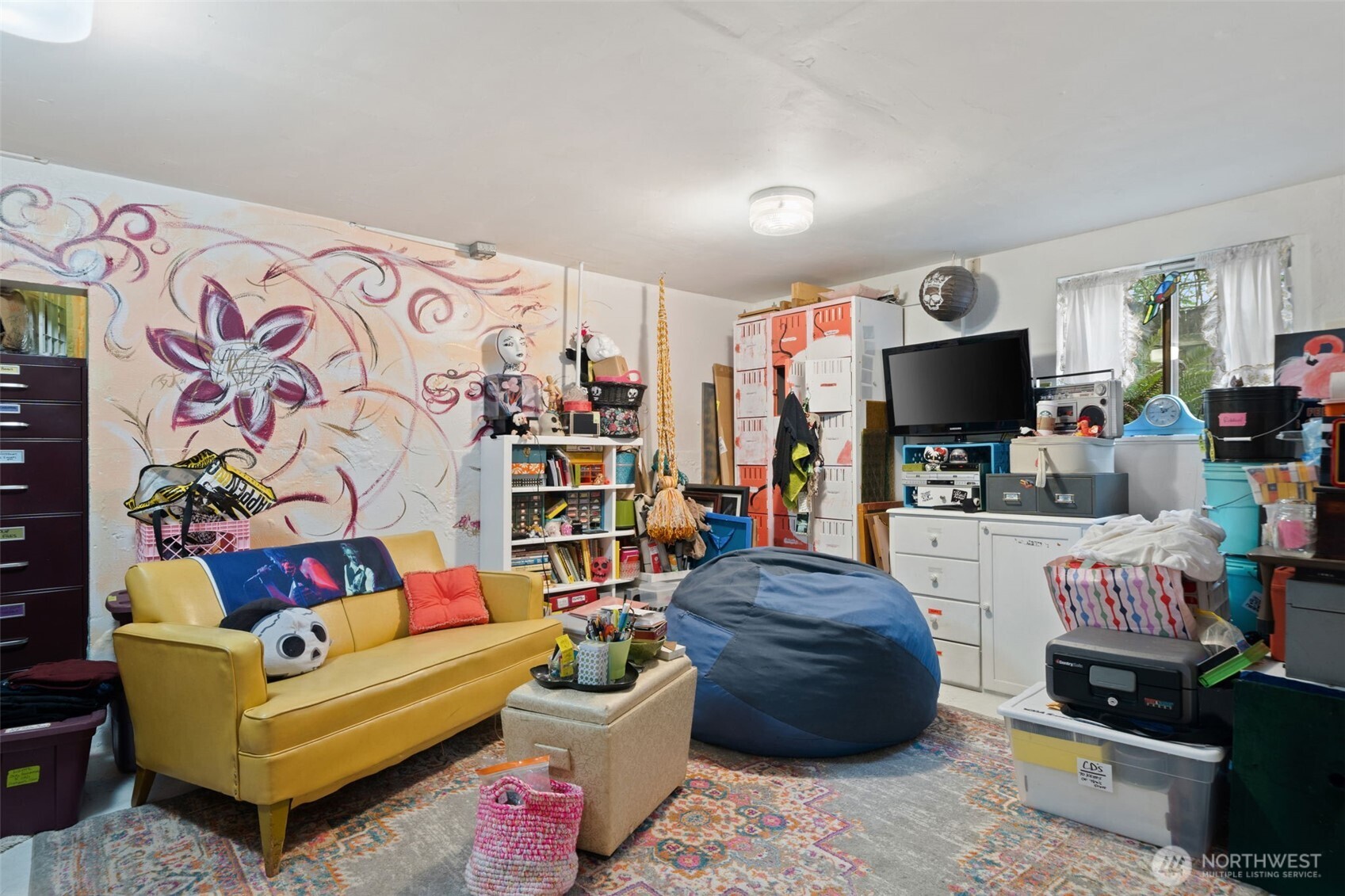 1616 SW Thistle Street , Seattle, WA 98106