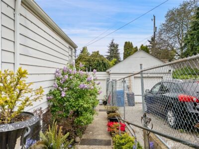 1616 SW Thistle Street , Seattle, WA 98106 - Photo 26