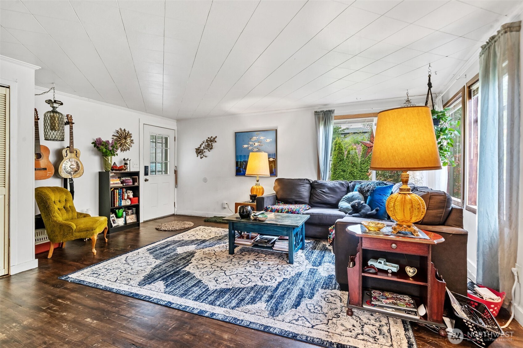1616 SW Thistle Street , Seattle, WA 98106