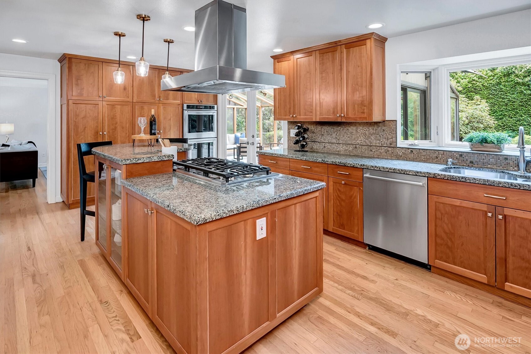 53 Cascade Ky , Bellevue, WA 98006
