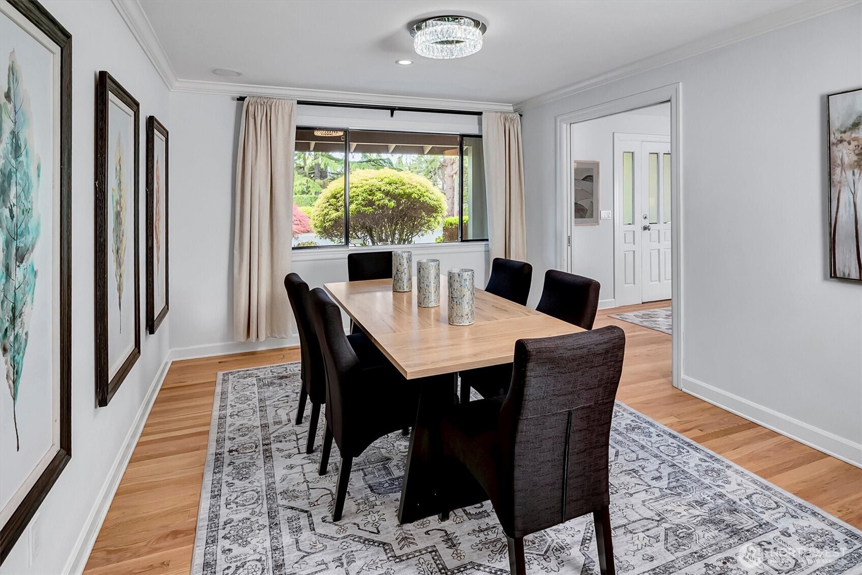 53 Cascade Ky , Bellevue, WA 98006
