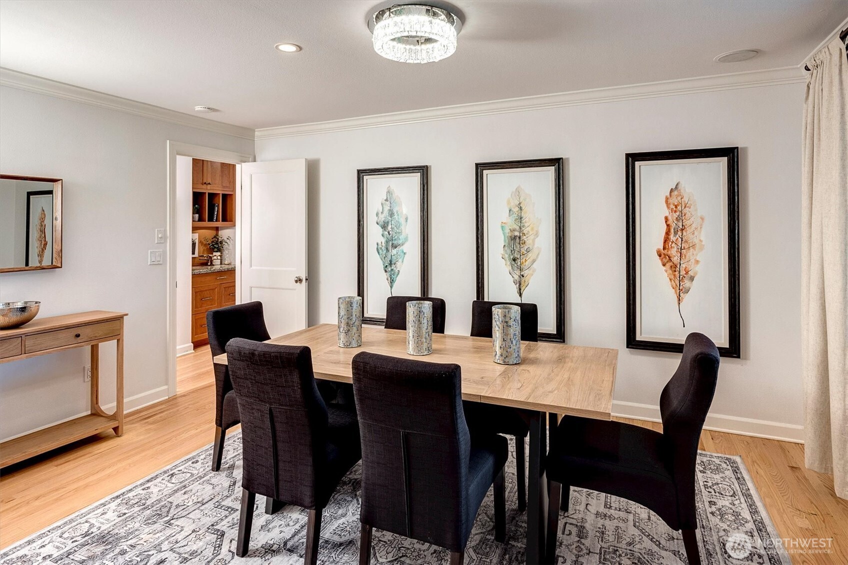 53 Cascade Ky , Bellevue, WA 98006