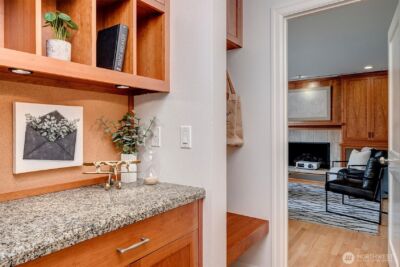 53 Cascade Ky , Bellevue, WA 98006 - Photo 22