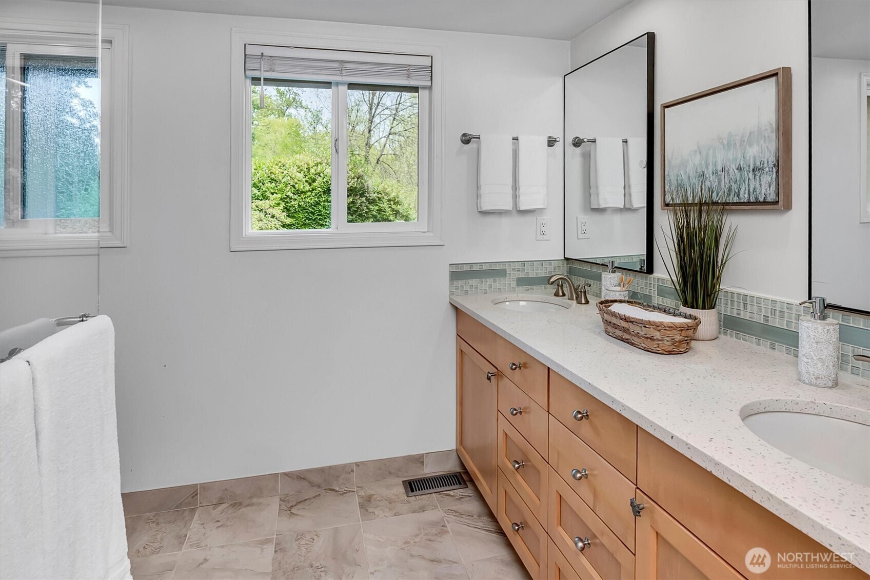 53 Cascade Ky , Bellevue, WA 98006
