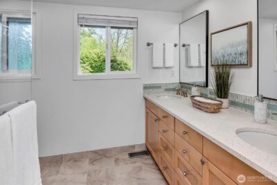 53 Cascade Ky , Bellevue, WA 98006 - Photo 35