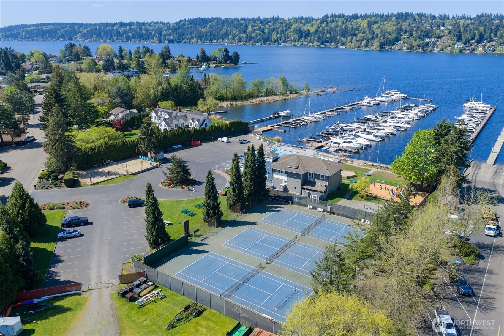 53 Cascade Ky , Bellevue, WA 98006