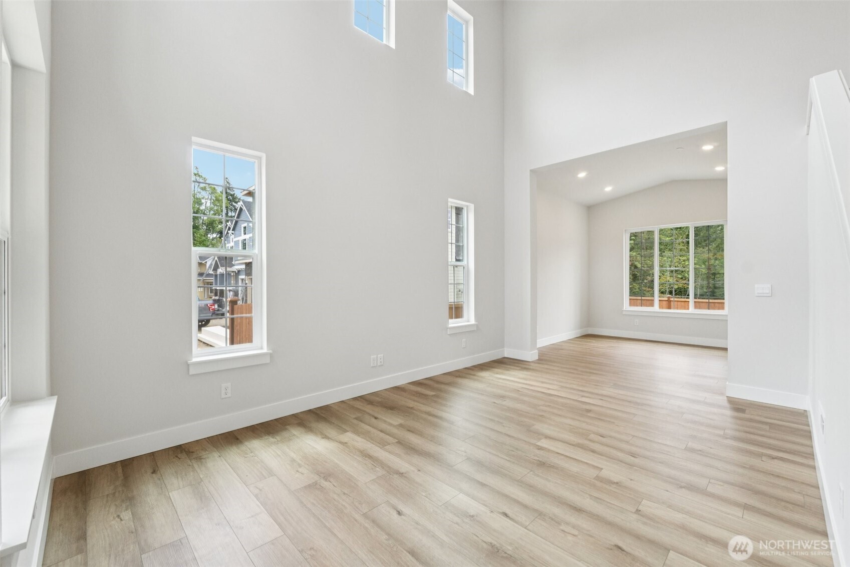 6414 213th Avenue Ct E, Bonney Lake, WA 98391