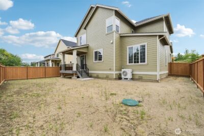 6414 213th Avenue Ct E, Bonney Lake, WA 98391 - Photo 26
