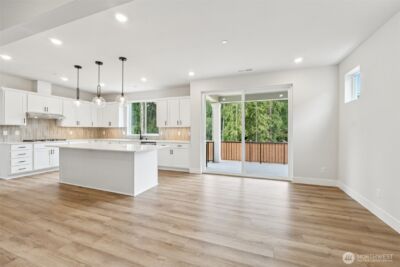6414 213th Avenue Ct E, Bonney Lake, WA 98391 - Photo 5