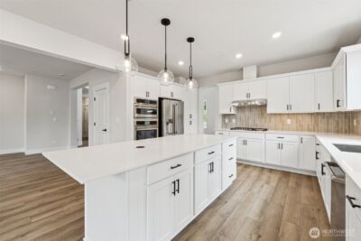 6414 213th Avenue Ct E, Bonney Lake, WA 98391 - Photo 7