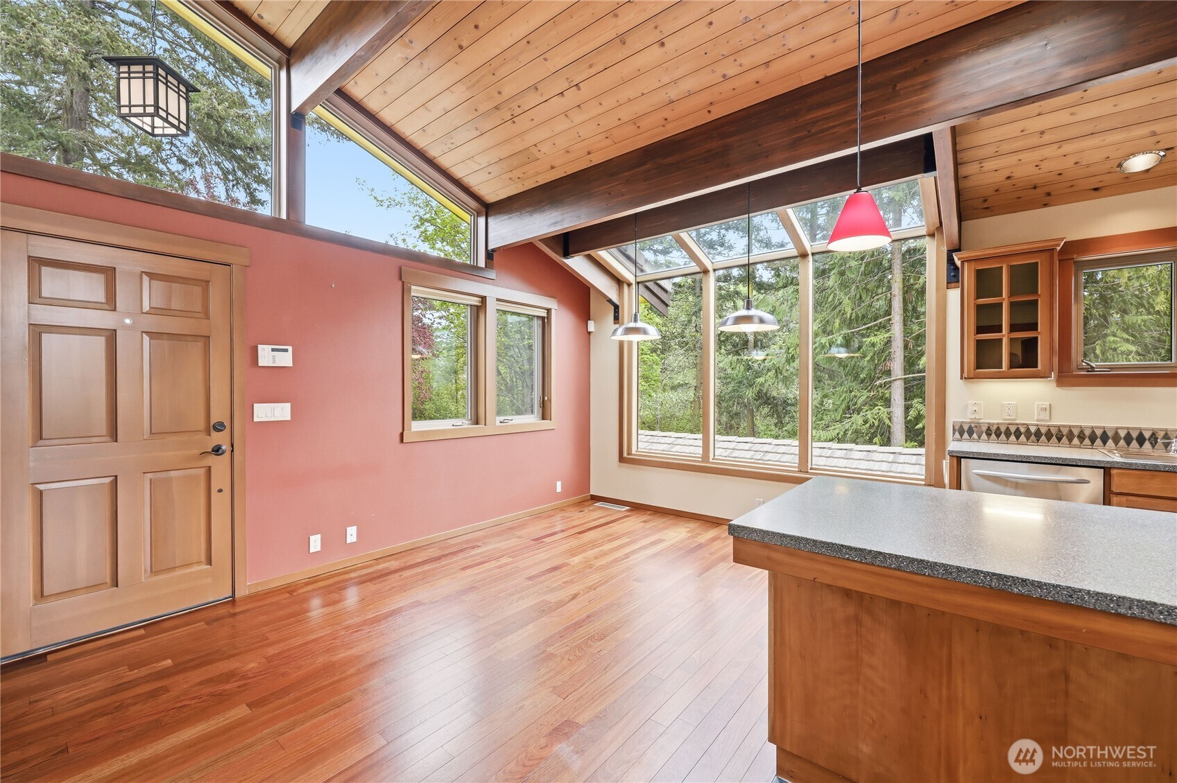 1993 Doe Run Road , Sequim, WA 98382