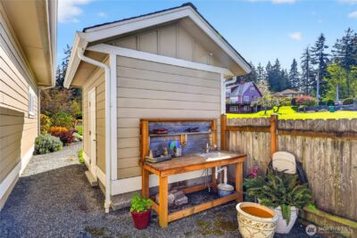 4210 Orchard Avenue , Anacortes, WA 98221 - Photo 39