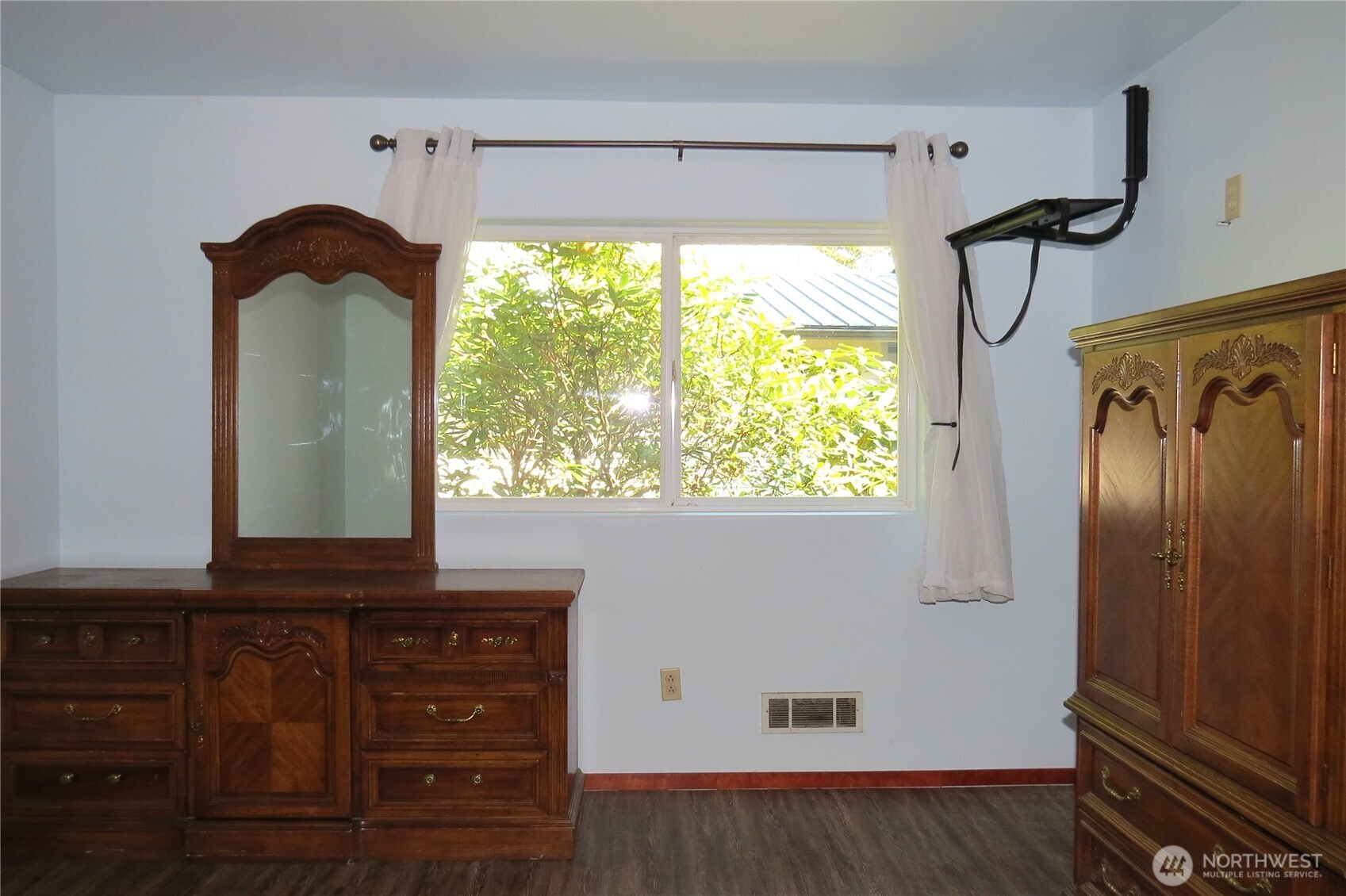 267 Duck Lake Drive NE, Ocean Shores, WA 98569