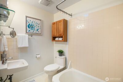 4829 S Kenny Street , Seattle, WA 98118 - Photo 14