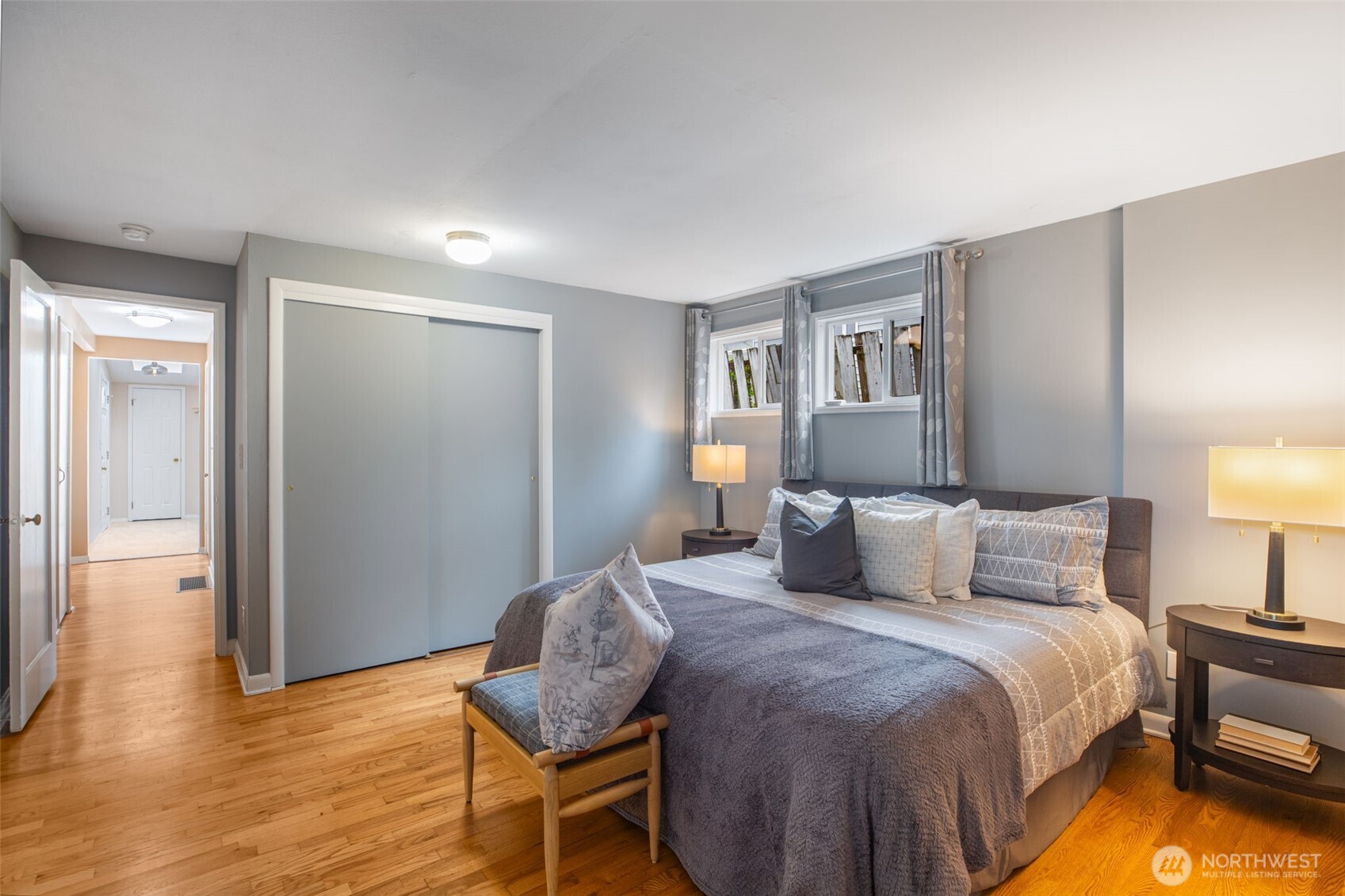 4829 S Kenny Street , Seattle, WA 98118