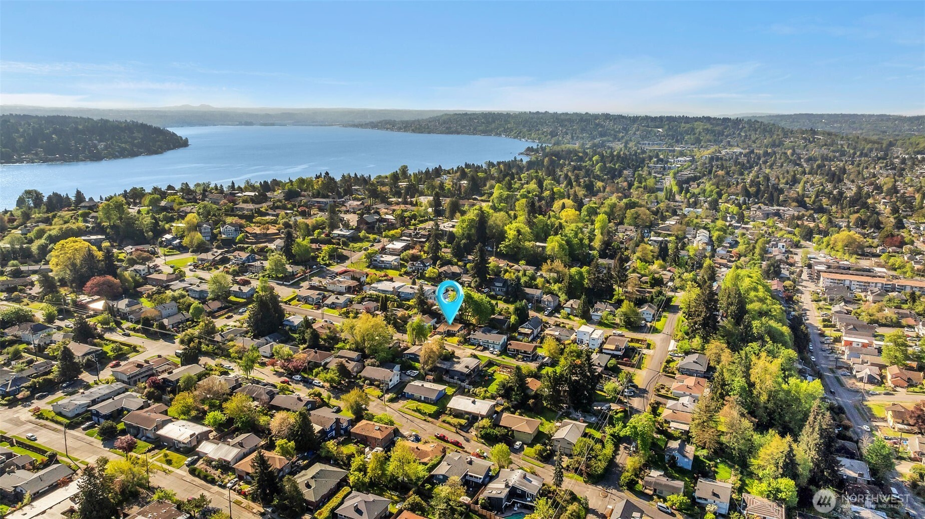 4829 S Kenny Street , Seattle, WA 98118